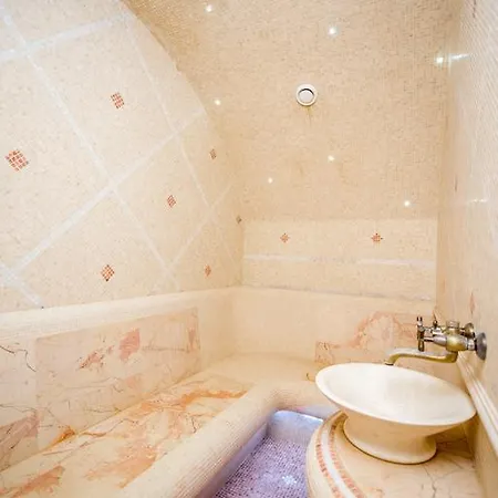 Best Apartment Plosha Rynok Lviv Exterior photo