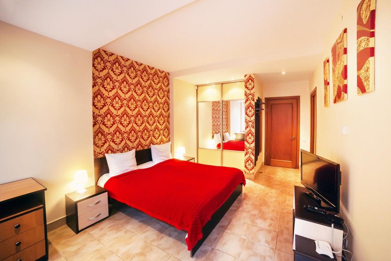 Plosha Rynok Apartment *